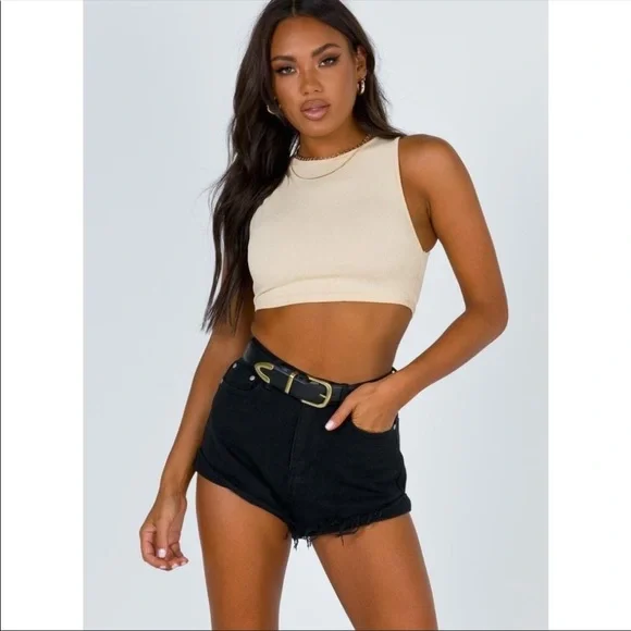 NWT Princess Polly Eddie Black High Waisted Distressed Shorts Size 2 - Picture 1 of 10